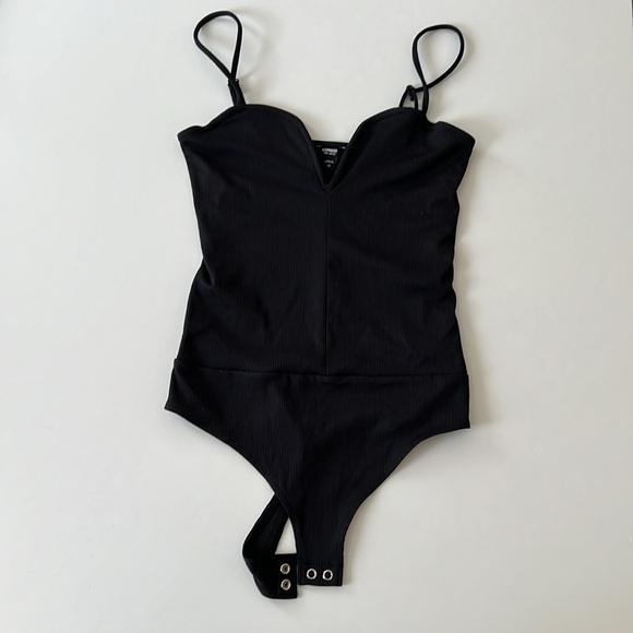 Express Ribbed Bodysuit - Picture 5 of 5